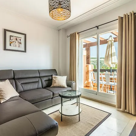 Del Sol Apartment *